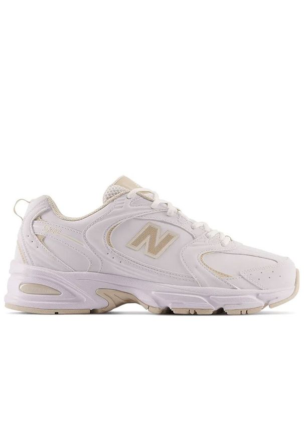 Buty New Balance MR530SYA - białe. Kolor: biały. Materiał: materiał, skóra, syntetyk. Szerokość cholewki: normalna. Sezon: lato