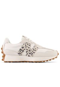 Buty damskie New Balance WS327PJ - beżowe. Zapięcie: sznurówki. Kolor: beżowy. Materiał: guma, skóra, syntetyk, materiał. Szerokość cholewki: normalna #1