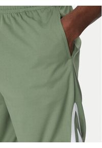 Karl Kani Szorty sportowe 60130132 Zielony Relaxed Fit. Kolor: zielony. Materiał: syntetyk. Styl: sportowy