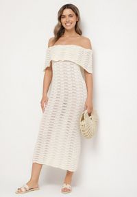 Born2be - Beżowa Ażurowa Sukienka o Fasonie Hiszpanki z Wywijanym Dekoltem Filiorra. Okazja: na co dzień. Typ kołnierza: dekolt hiszpanka. Kolor: beżowy. Materiał: jeans. Wzór: ażurowy. Styl: casual #6