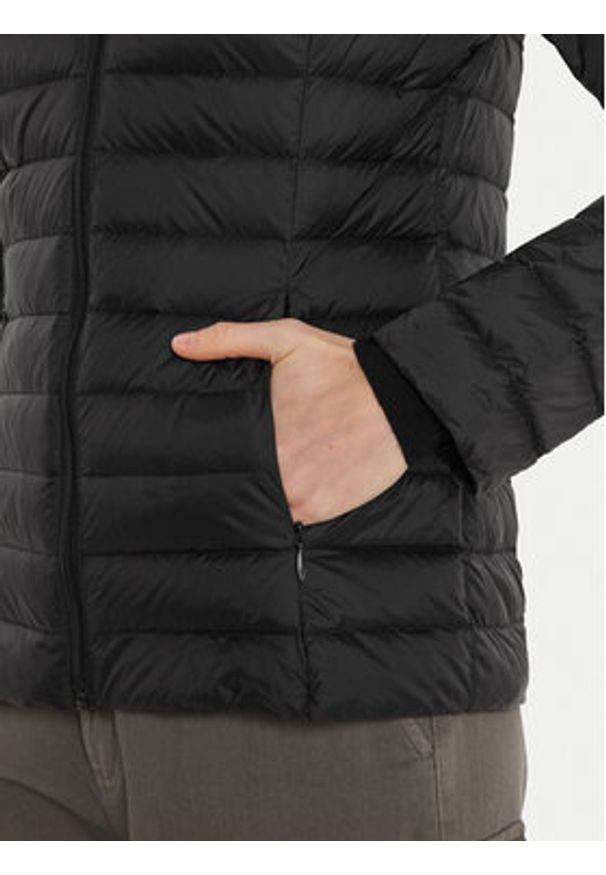 Jott Kurtka puchowa Cloe P000WDOW01 Czarny Slim Fit. Kolor: czarny. Materiał: syntetyk