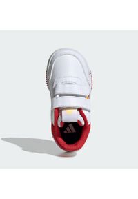 Adidas - Tensaur Hook and Loop Shoes. Kolor: czerwony, biały, żółty, wielokolorowy. Materiał: tworzywo sztuczne. Sport: bieganie