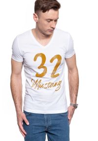 Mustang - MĘSKI T-SHIRT MUSTANG AARON V BASIC 1009904 2045