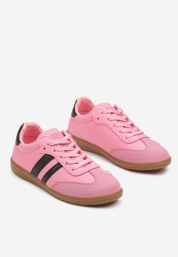 Born2be - Różowe Sneakersy w Stylu Tenisówek z Przeszyciami Tanilea. Okazja: do pracy. Kolor: różowy. Sezon: wiosna