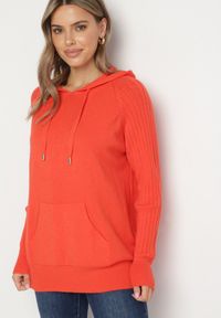 Born2be - Pomarańczowy Sweter z Kapturem i Kieszenią z Domieszką Kaszmiru Neriele. Okazja: na co dzień. Typ kołnierza: kaptur. Kolor: pomarańczowy. Materiał: kaszmir. Wzór: aplikacja. Styl: casual #3