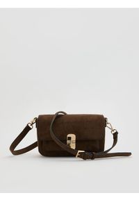 Reserved - Torebka na ramię z imitacji zamszu - ciemnobrązowy. Kolor: brązowy. Materiał: zamszowe. Rodzaj torebki: na ramię #1