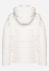 Renee - Biała Pikowana Kurtka Przejściowa z Kapturem Cinetta. Typ kołnierza: kaptur. Kolor: biały. Materiał: poliester, jeans. Styl: elegancki #4