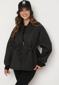 Born2be - Czarna Kurtka Pikowana Bomberka Ellieanna. Kolor: czarny. Styl: elegancki #4