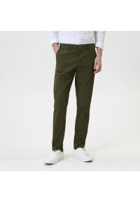 Sinsay - Spodnie chino slim - Zielony. Kolor: zielony #1