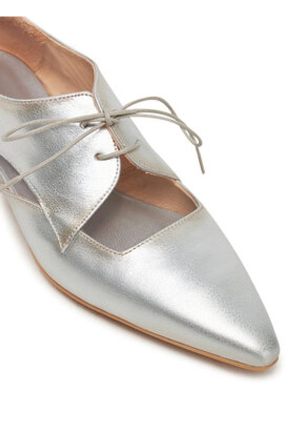 Hispanitas Półbuty HV253858 Srebrny. Kolor: srebrny. Materiał: skóra