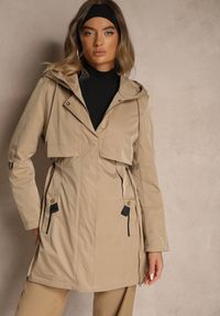 Renee - Ciemnobeżowa Kurtka Typu Parka z Kapturem o Klasycznym Kroju Tulania. Okazja: na co dzień, na spacer. Typ kołnierza: kaptur. Kolor: beżowy. Materiał: jeans. Styl: klasyczny #4