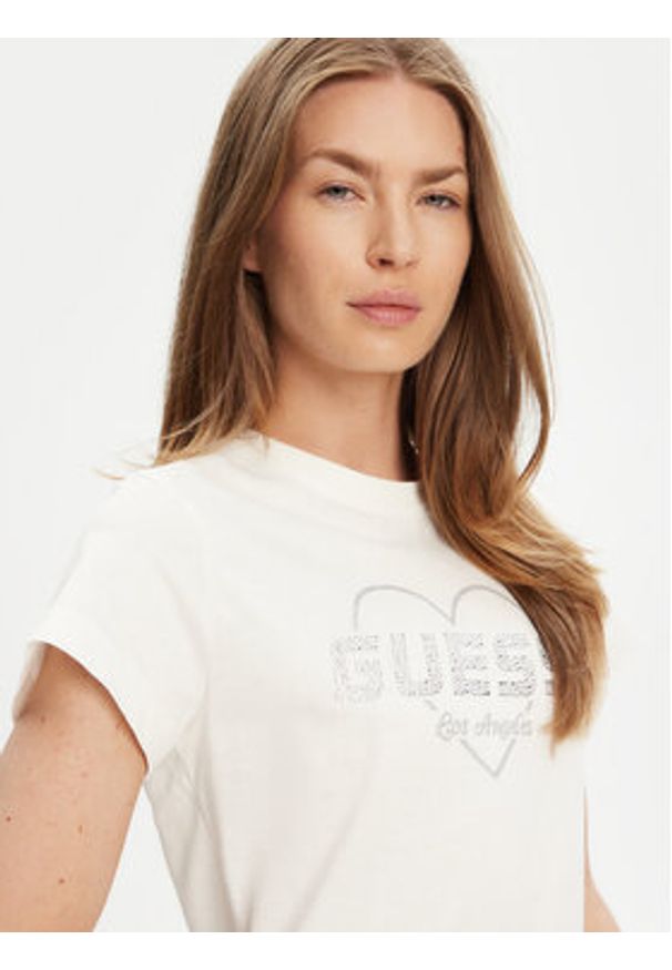 Guess T-Shirt V5GI10 K9RM1 Écru Regular Fit. Materiał: bawełna