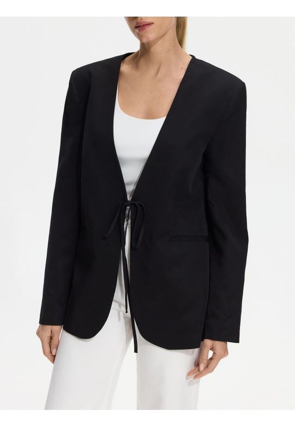 Reserved - Marynarka z lyocellem - czarny. Kolor: czarny. Materiał: tkanina