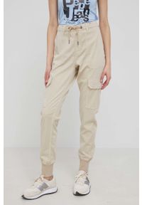 Pepe Jeans spodnie Crusade damskie kolor beżowy joggery medium waist. Kolor: beżowy. Materiał: tkanina #2