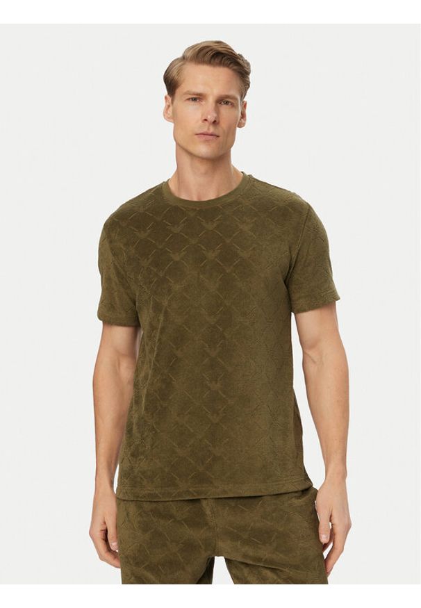 Emporio Armani T-Shirt EM000692 AF20449 F7014 Zielony Regular Fit. Kolor: zielony. Materiał: bawełna