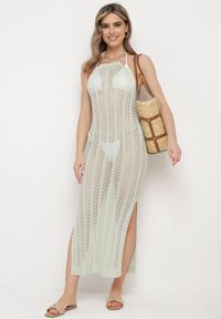 Born2be - Zielona Dopasowana Sukienka Ażurowa z Wiązaniem i Rozcięciami Irvalia. Kolor: zielony. Wzór: ażurowy. Styl: klasyczny #5