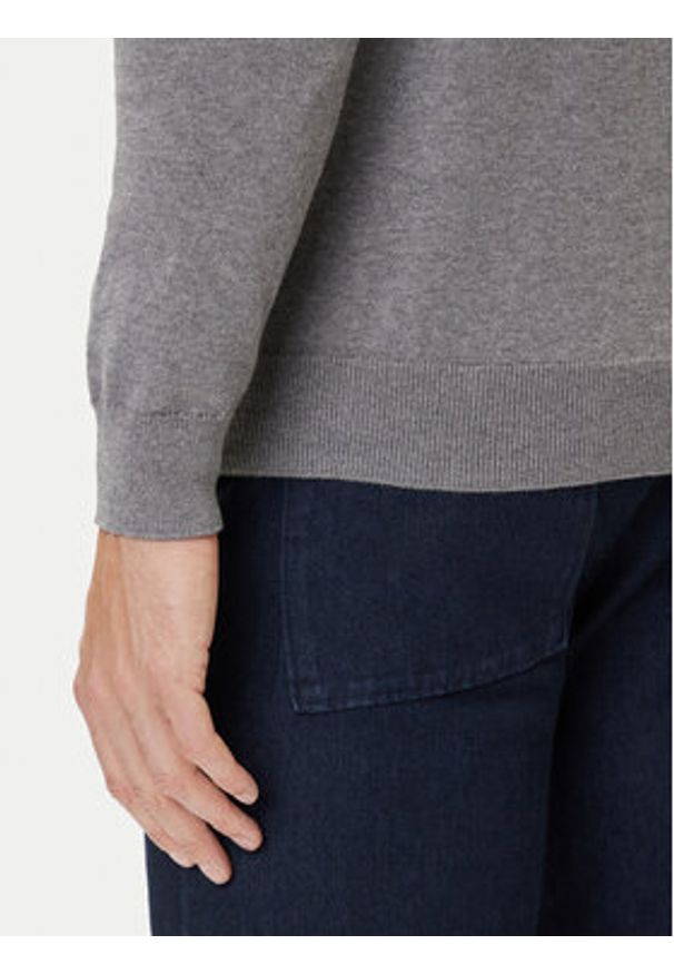 GANT - Gant Sweter 8030562 Szary Regular Fit. Kolor: szary. Materiał: bawełna