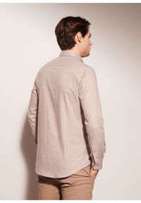Ochnik - Koszula męska w beżową kratką. Kolor: beżowy. Materiał: bawełna. Wzór: kratka