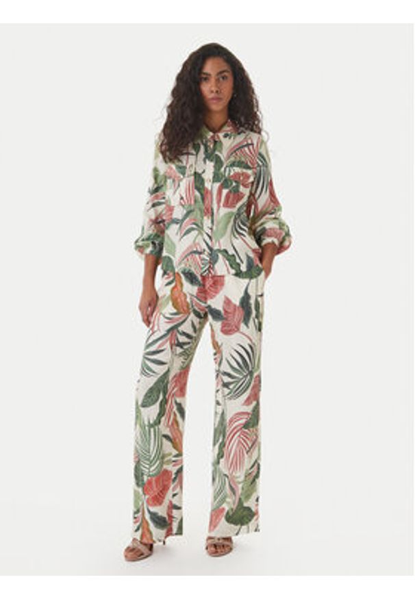 Guess Spodnie materiałowe W6GB07 W1781 Kolorowy Regular Fit. Materiał: lyocell, wiskoza. Wzór: kolorowy