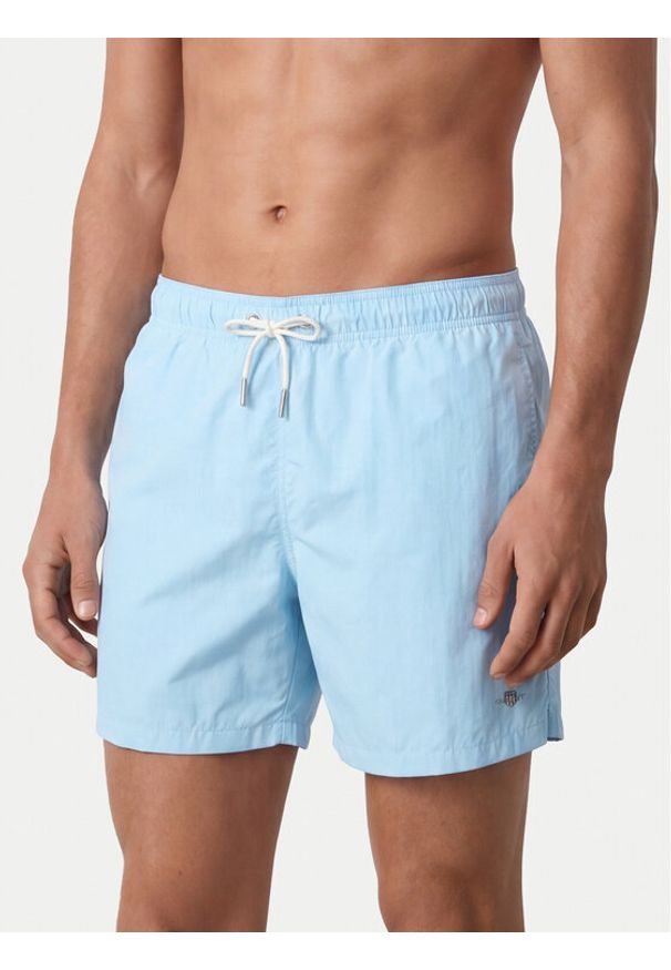 GANT - Gant Szorty kąpielowe 920026000 Niebieski jasny Regular Fit. Kolor: niebieski. Materiał: syntetyk