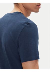 Mustang T-Shirt Austin 1016490 Granatowy Regular Fit. Kolor: niebieski. Materiał: bawełna #4