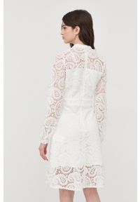 Morgan sukienka kolor biały mini rozkloszowana. Kolor: biały. Materiał: tkanina. Długość rękawa: długi rękaw. Typ sukienki: rozkloszowane. Długość: mini #4