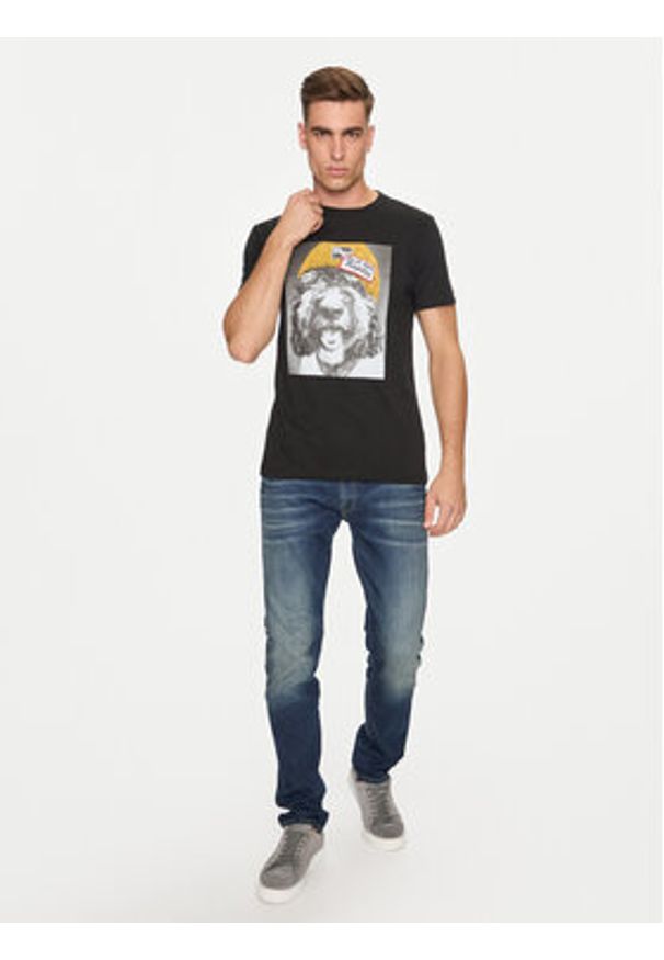 Replay T-Shirt M6951 .000.2660 Czarny Regular Fit. Kolor: czarny. Materiał: bawełna