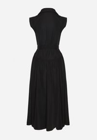 Born2be - Czarna Sukienka Koszulowa Ozdobiona Paskiem Devikka. Okazja: na co dzień. Kolor: czarny. Materiał: skóra. Wzór: aplikacja. Typ sukienki: koszulowe. Styl: casual, elegancki, klasyczny #3