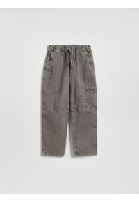 Reserved - Bawełniane spodnie - jasnoszary. Kolor: szary. Materiał: bawełna #1