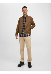 Jack & Jones Kurtka z imitacji skóry Rocky 12223141 Brązowy Regular Fit. Kolor: brązowy. Materiał: skóra #4