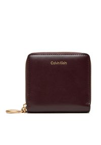 Mały Portfel Damski Calvin Klein. Kolor: czerwony