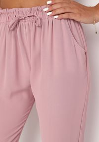Born2be - Różowe Spodnie o Luźnym Kroju z Gumką w Pasie Brisaela. Okazja: do pracy, na spotkanie biznesowe, na co dzień. Kolor: różowy. Styl: casual, biznesowy #4