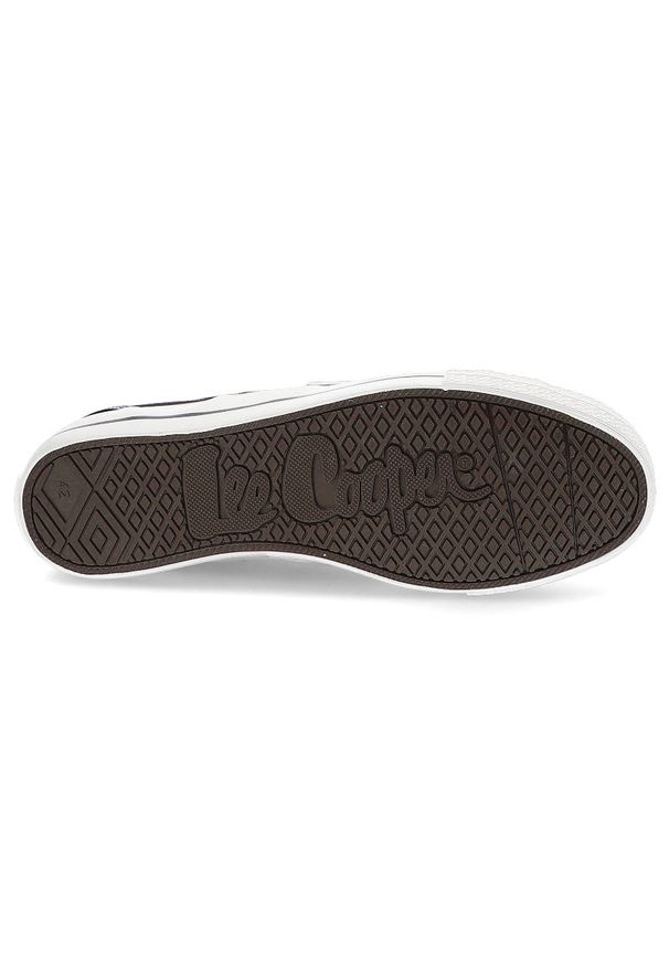 Granatowe Trampki Lee Cooper Modne Buty Męskie. Okazja: na co dzień. Kolor: niebieski. Materiał: materiał. Szerokość cholewki: normalna. Wzór: aplikacja. Styl: casual