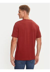 Mustang T-Shirt Austin 1014695 Czerwony Regular Fit. Kolor: czerwony. Materiał: bawełna #4