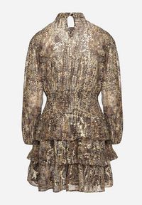 Born2be - Brązowa Rozkloszowana Sukienka w Panterkę z Falbankami i Gumkami w Pasie Tinnorisa. Okazja: na imprezę. Typ kołnierza: kołnierz z falbankami. Kolor: brązowy. Wzór: motyw zwierzęcy. Typ sukienki: rozkloszowane. Styl: elegancki #6