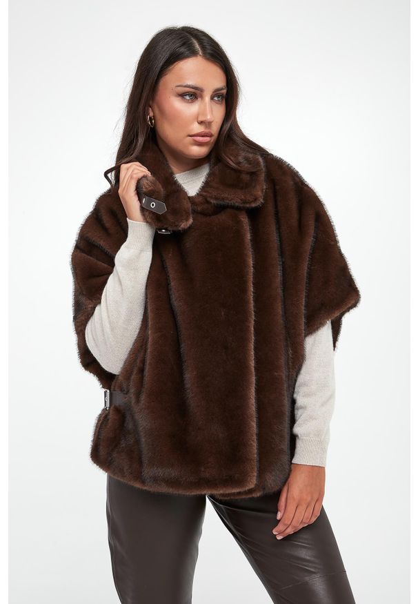 Pinko - Ponczo futrzane Comodino PINKO. Materiał: futro