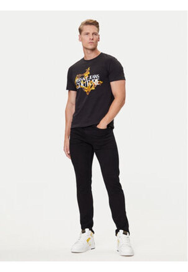 Versace Jeans Couture T-Shirt 79GAHE02 CJ00E Czarny Regular Fit. Kolor: czarny. Materiał: bawełna