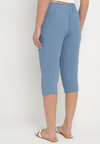 Born2be - Niebieskie Spodnie Capri z Bawełną i Wysokim Stanem Galirosa. Okazja: na co dzień, na spacer. Stan: podwyższony. Kolor: niebieski. Materiał: bawełna. Styl: elegancki, casual