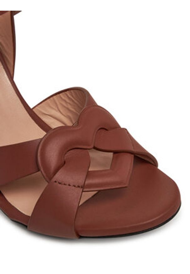 Love Moschino - LOVE MOSCHINO Sandały JA16069G1MIA0201 Brązowy. Kolor: brązowy. Materiał: skóra