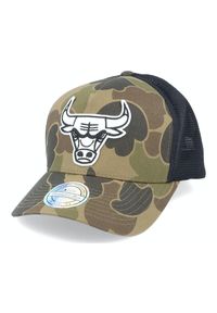 Mitchell & Ness - Czapka Chicago Bulls duck camo 110. Kolor: wielokolorowy, brązowy, zielony. Styl: sportowy #1