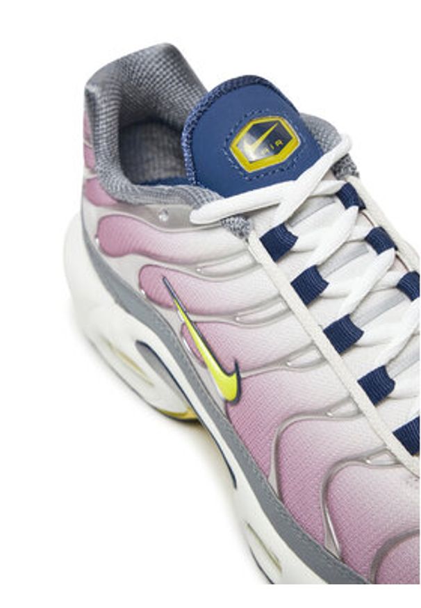 Nike Sneakersy Nike Air Max Plus FN8007 Różowy. Kolor: różowy. Materiał: materiał. Model: Nike Air Max