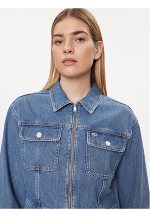 Tommy Jeans Kurtka jeansowa Claire DW0DW17656 Niebieski Regular Fit. Kolor: niebieski. Materiał: bawełna
