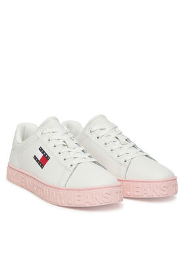 Tommy Jeans Sneakersy Tjw Logo Outsole Sneaker Ess EN0EN02703 Biały. Kolor: biały. Materiał: skóra
