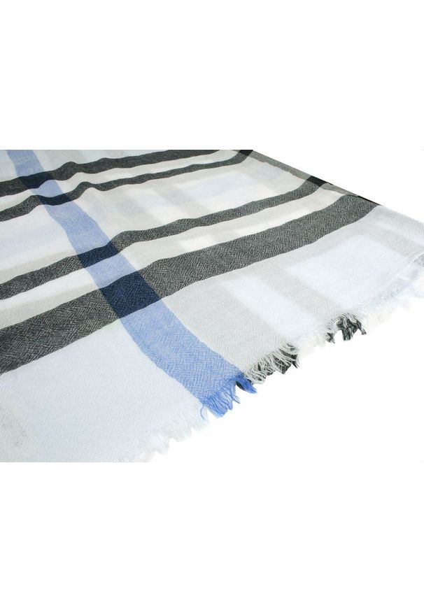V. Fraas - Lekki (Przejściowy) Szalik z Naturalnej Wiskozy - Fraas - Błękitny w Kratę. Kolor: niebieski. Materiał: wiskoza. Sezon: lato. Styl: elegancki, klasyczny