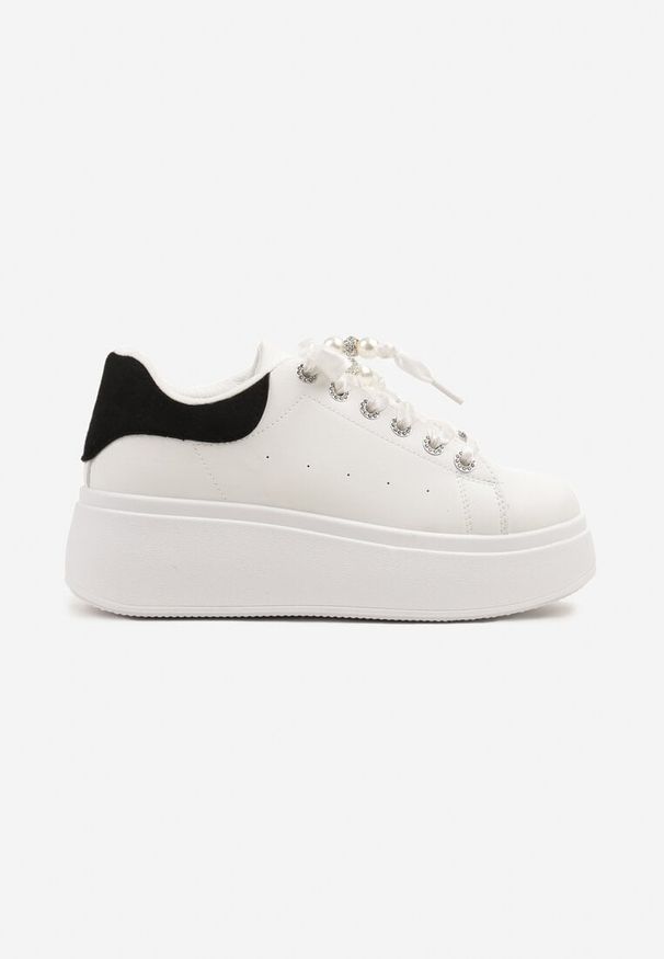 Born2be - Biało-Czarne Sneakersy na Grubej Podeszwie z Cyrkoniami Vivanne. Okazja: na co dzień. Kolor: czarny. Materiał: jeans