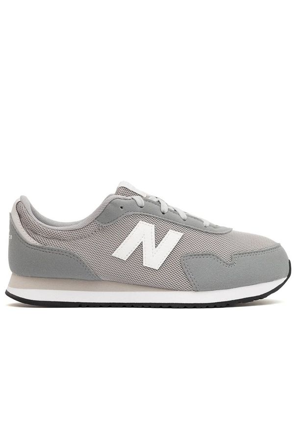 Buty New Balance GC323GR - szare. Okazja: na co dzień. Kolor: szary. Materiał: guma, materiał, syntetyk. Szerokość cholewki: normalna