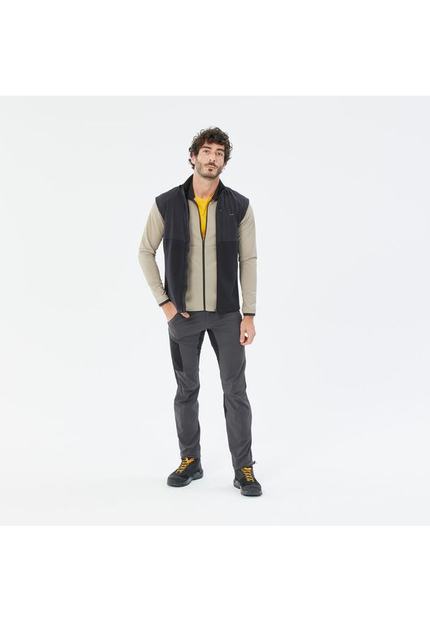 quechua - Polar turystyczny męski Quechua MH500 Light. Typ kołnierza: kołnierzyk stójkowy. Kolor: brązowy, beżowy, wielokolorowy. Materiał: polar. Wzór: gładki