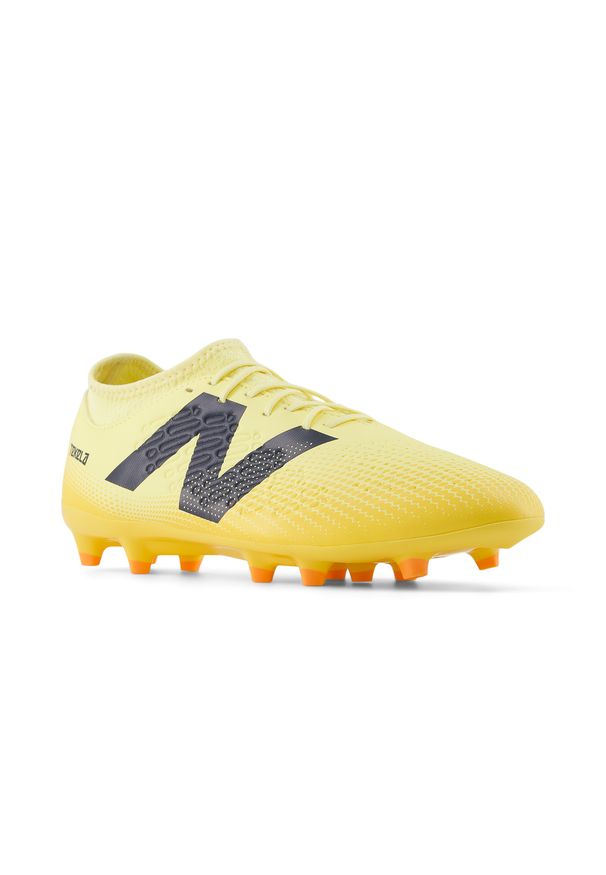 Korki męskie New Balance TEKELA MAGIQUE FG V4+ ST3FJ45 - żółte. Kolor: żółty. Materiał: syntetyk, materiał. Szerokość cholewki: normalna. Sport: piłka nożna