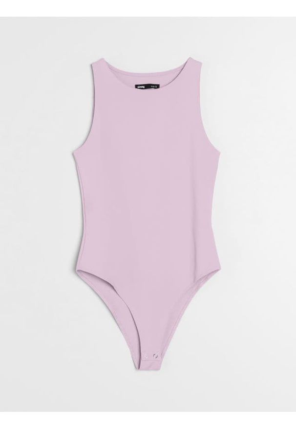 Sinsay - Body na ramiączkach z okrągłym dekoltem - różowy. Kolor: różowy. Długość rękawa: na ramiączkach