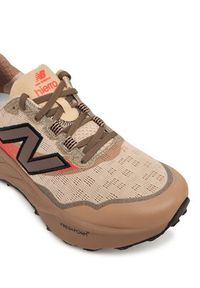 New Balance Buty do biegania Hierro MTHIERV9 Brązowy. Kolor: brązowy. Materiał: materiał